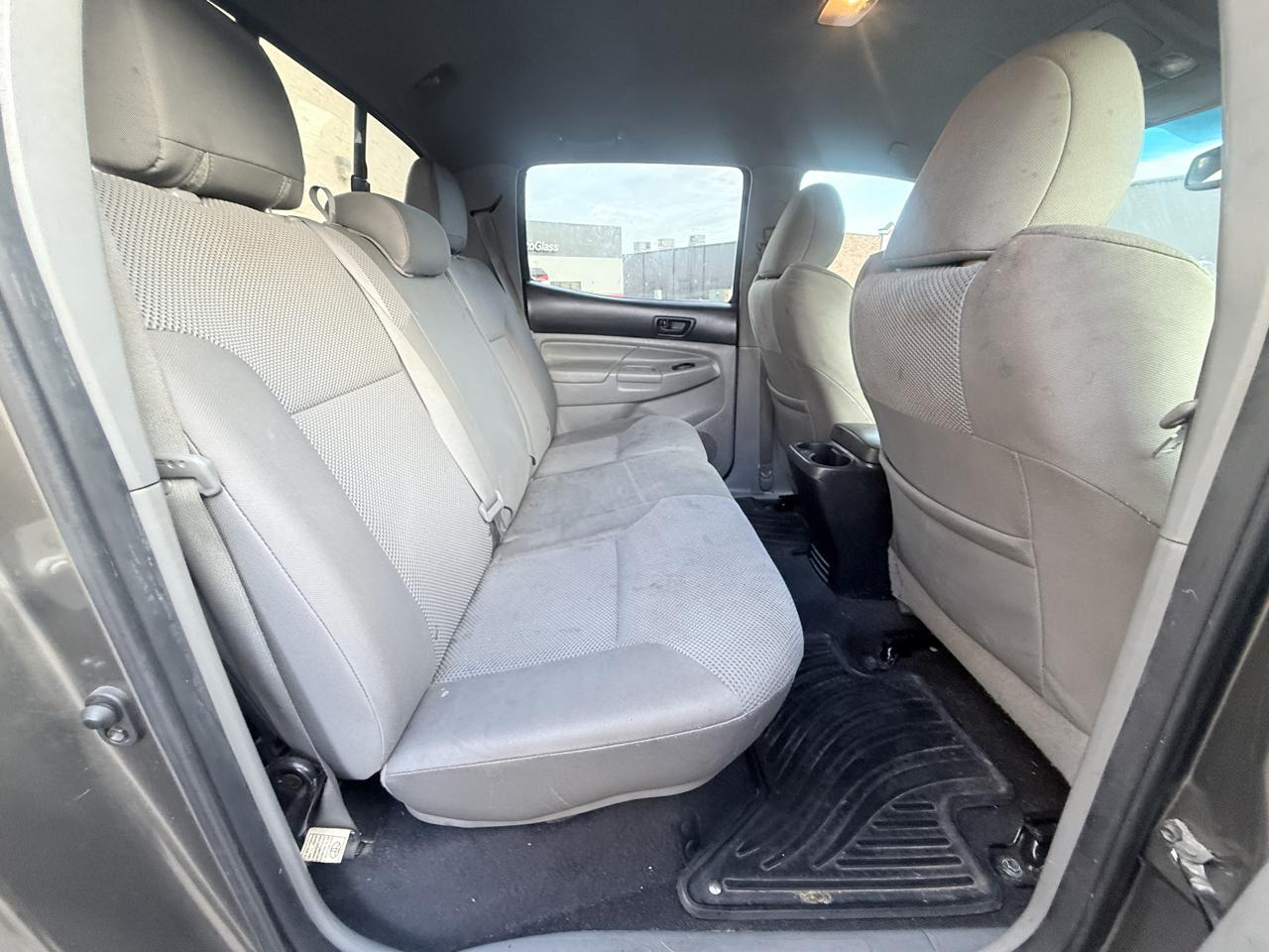 Toyota Tacoma PreRunner Double Cab V6 Auto 2WD 2012
