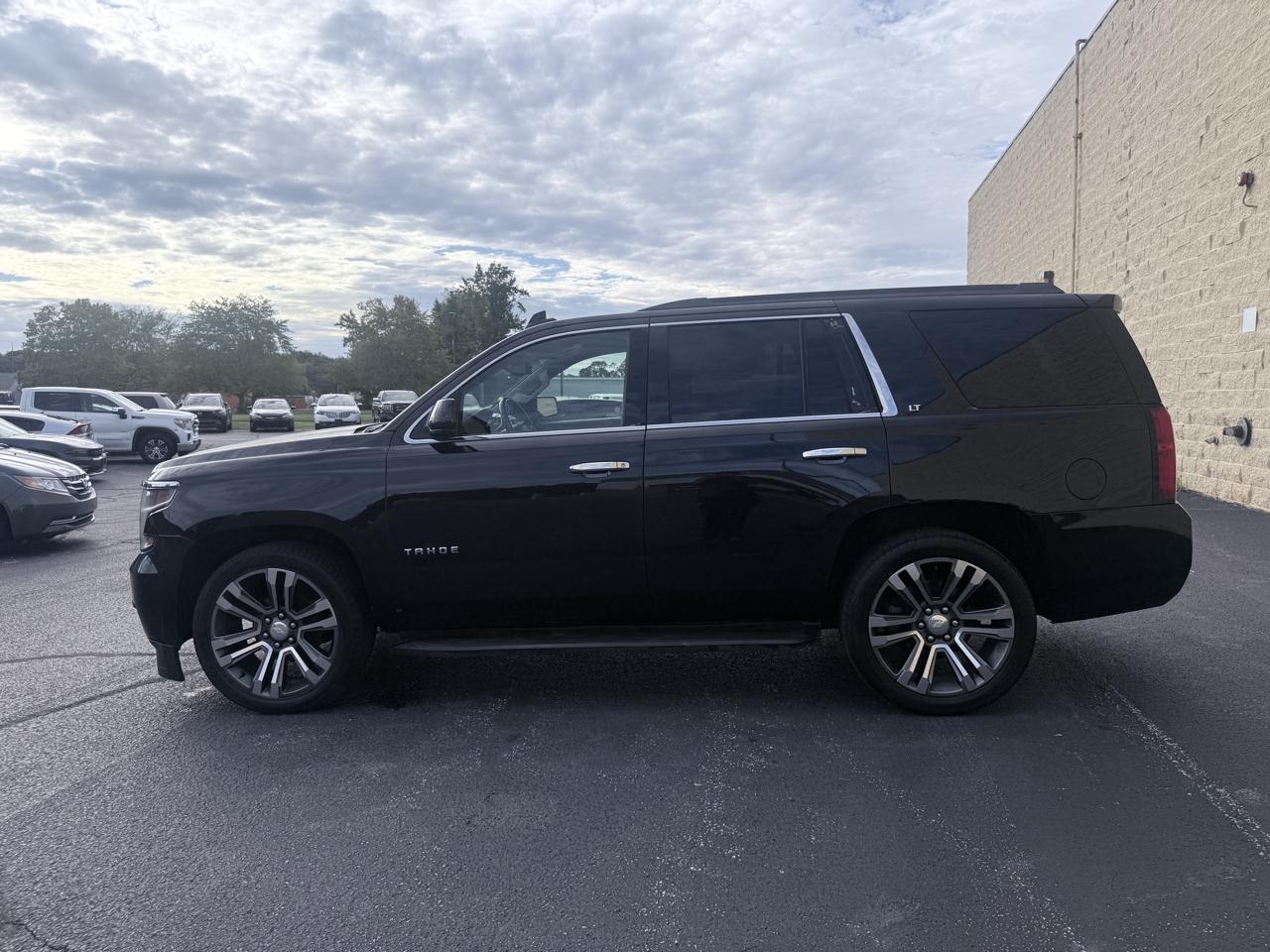 Chevrolet Tahoe LT 4WD 2015