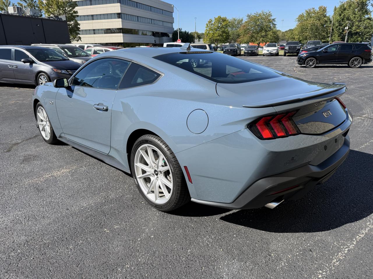 Ford Mustang GT Premium Coupe 2024
