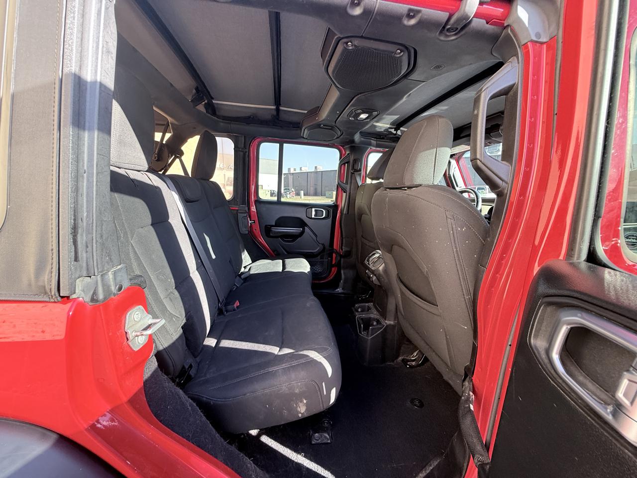 Jeep Wrangler Unlimited Sport 2018