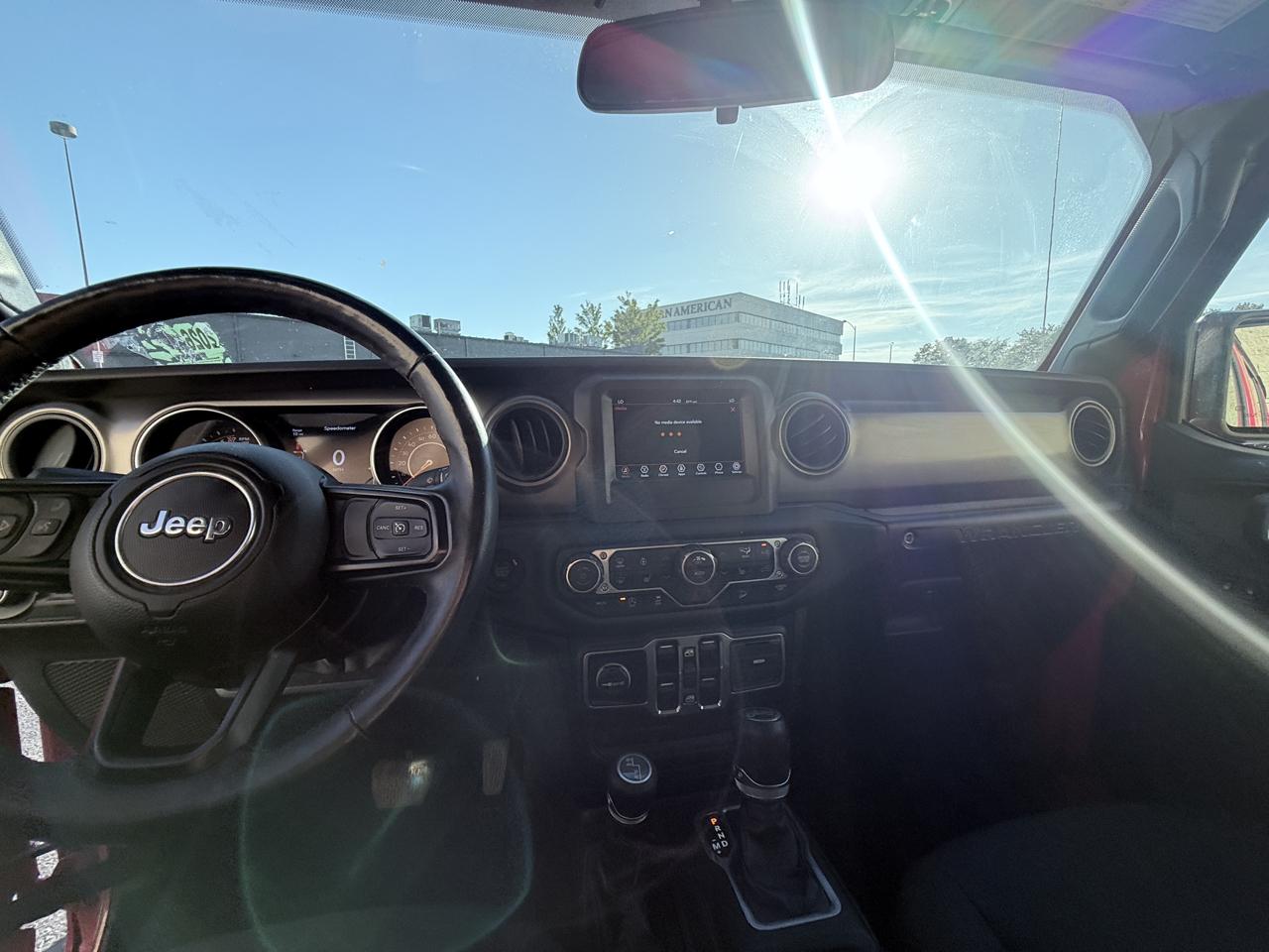 Jeep Wrangler Unlimited Sport 2018
