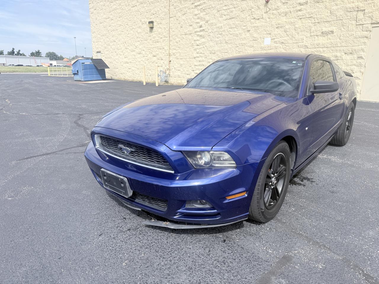 Ford Mustang V6 Coupe 2014