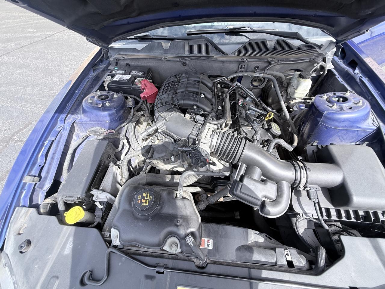 Ford Mustang V6 Coupe 2014