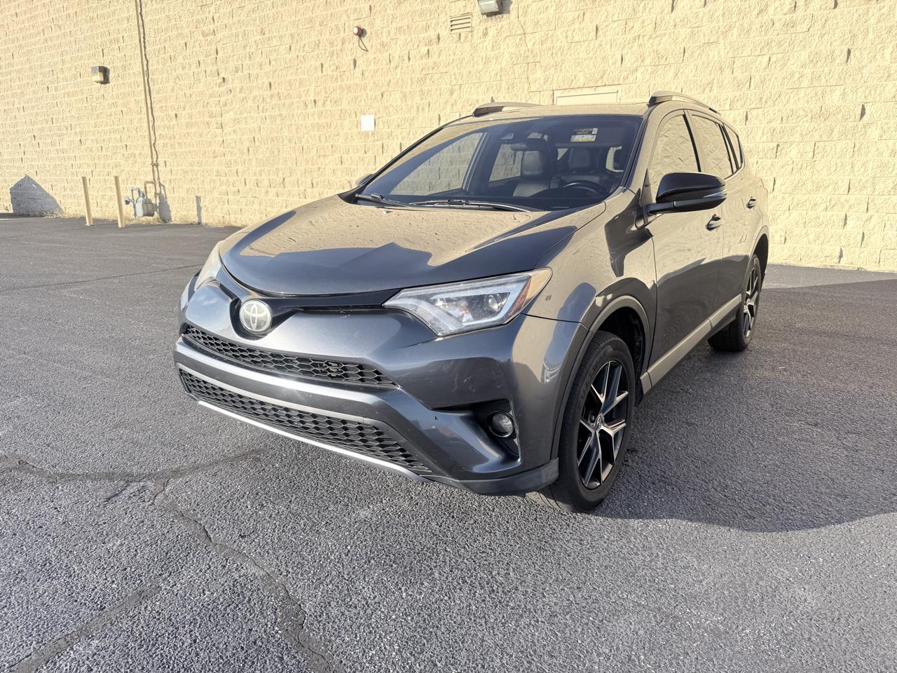 Toyota RAV4 SE 4WD 2017
