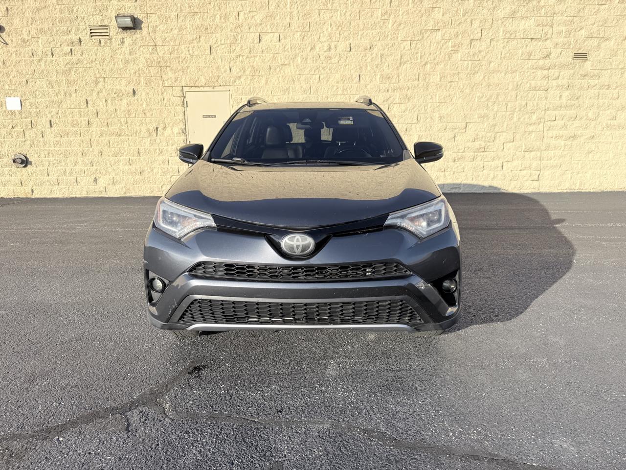 Toyota RAV4 SE 4WD 2017
