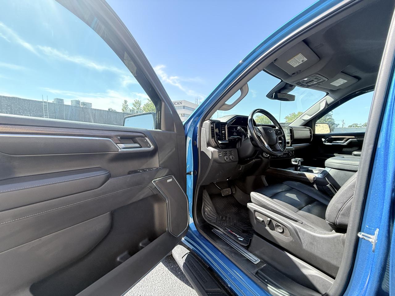 Chevrolet Silverado 1500 Trail Boss LT Crew Cab 4WD 2022