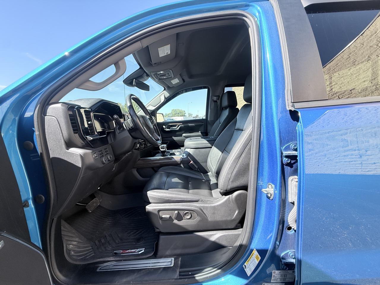 Chevrolet Silverado 1500 Trail Boss LT Crew Cab 4WD 2022
