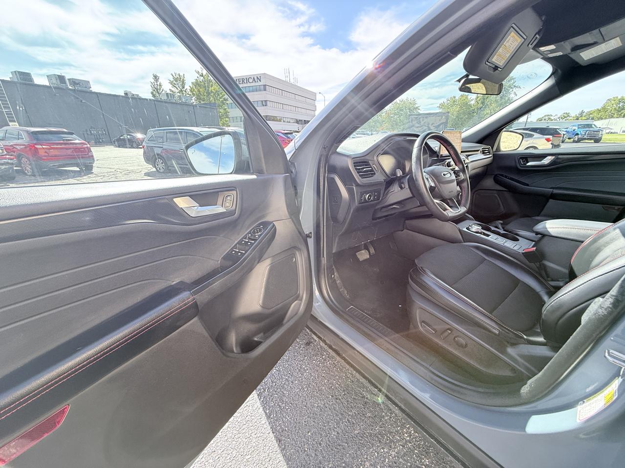 Ford Escape ST-Line Select AWD 2025