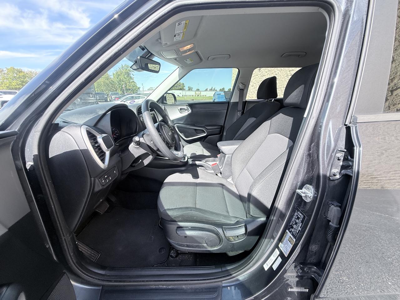 Kia Soul LX CVT 2022