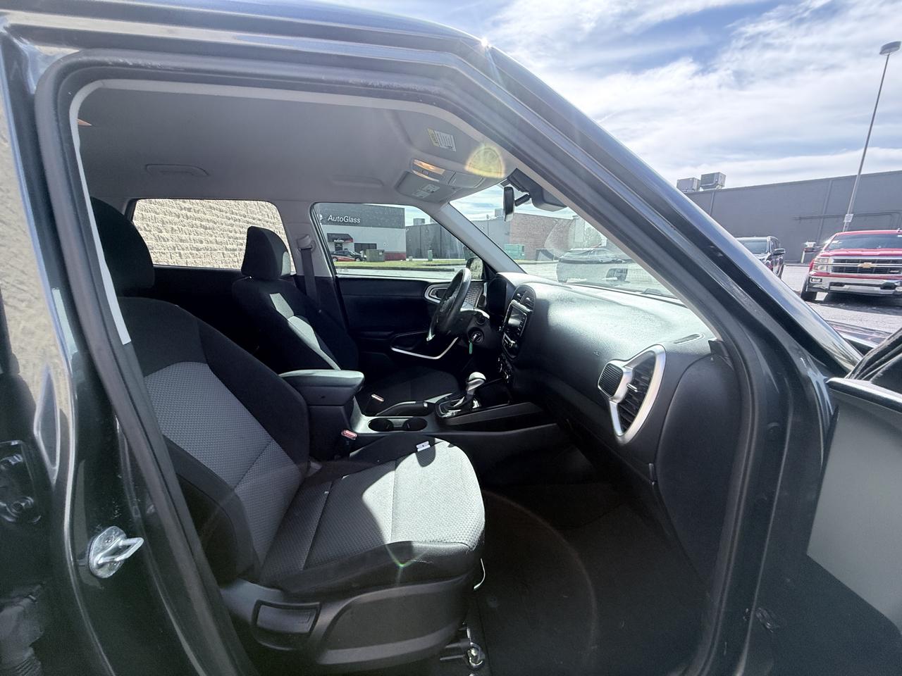 Kia Soul LX CVT 2022