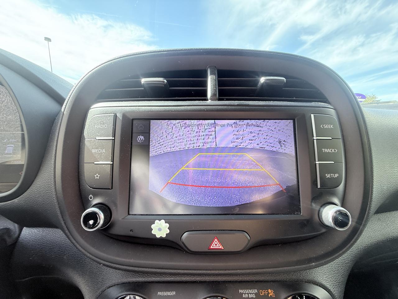 Kia Soul LX CVT 2022