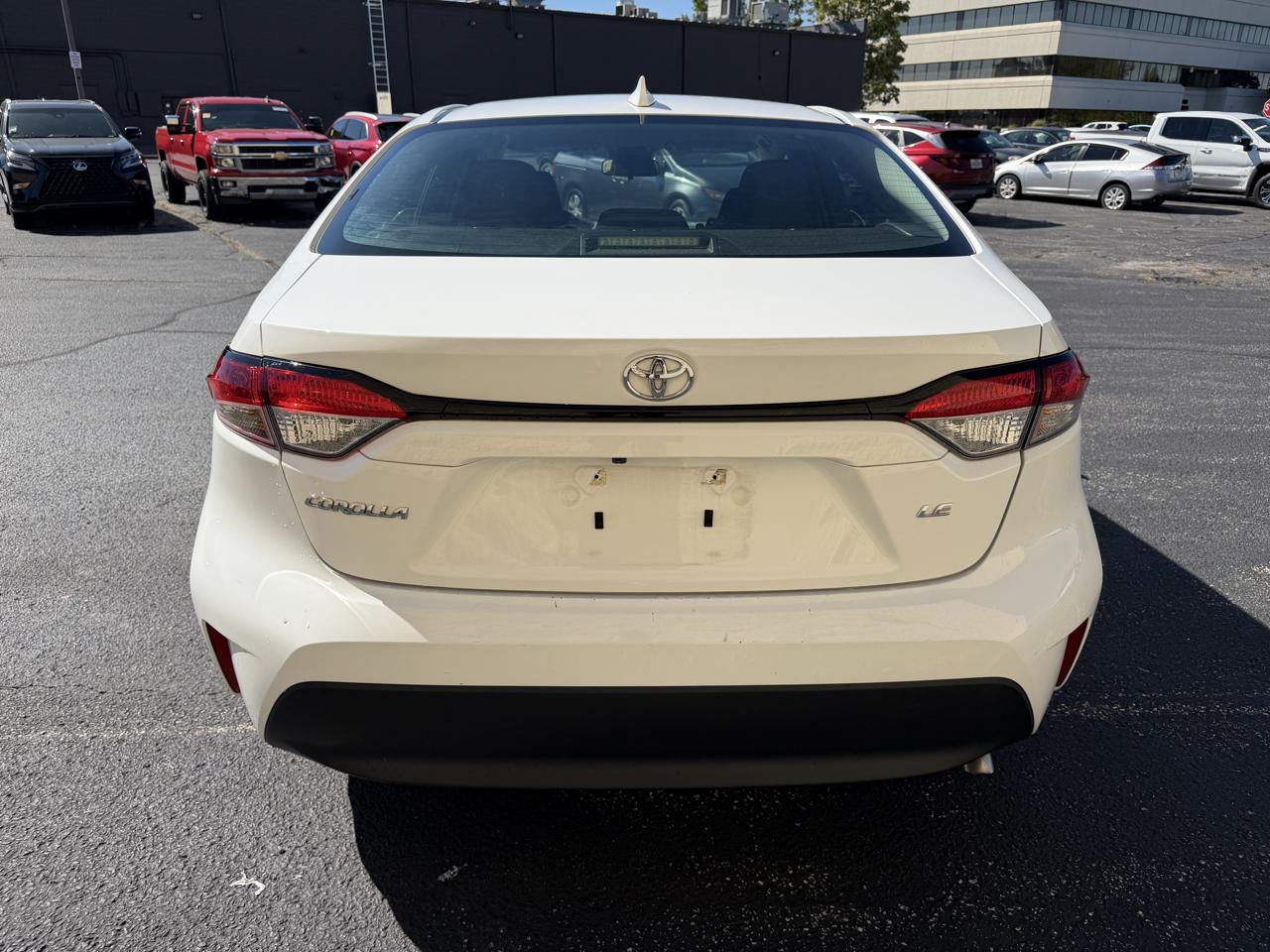 Toyota Corolla LE 2024