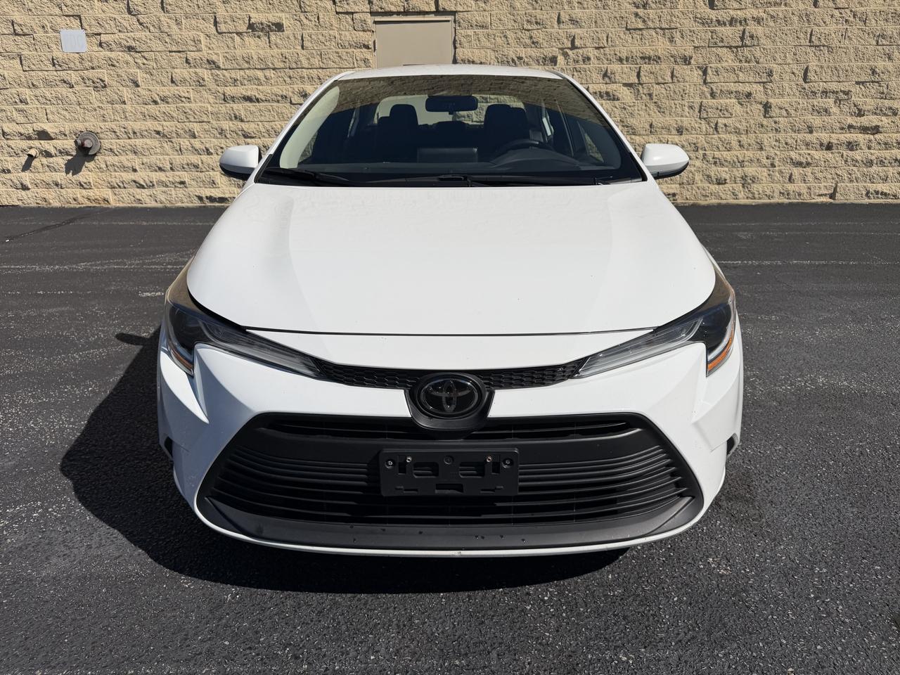 Toyota Corolla LE 2024