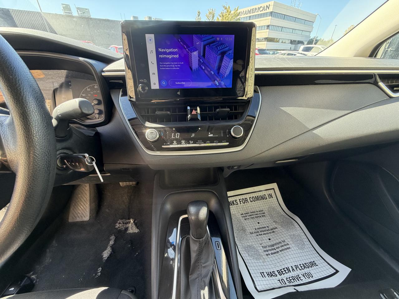 Toyota Corolla LE 2024