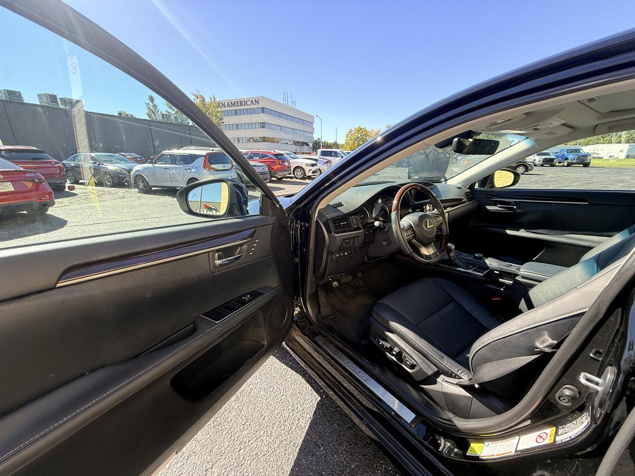 Lexus ES 350 Sedan 2018