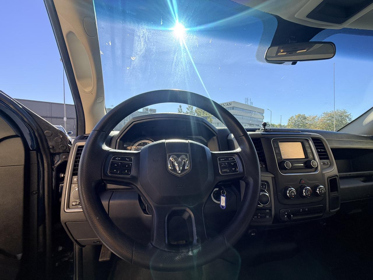 RAM 1500 Classic Tradesman Quad Cab 4WD 2023