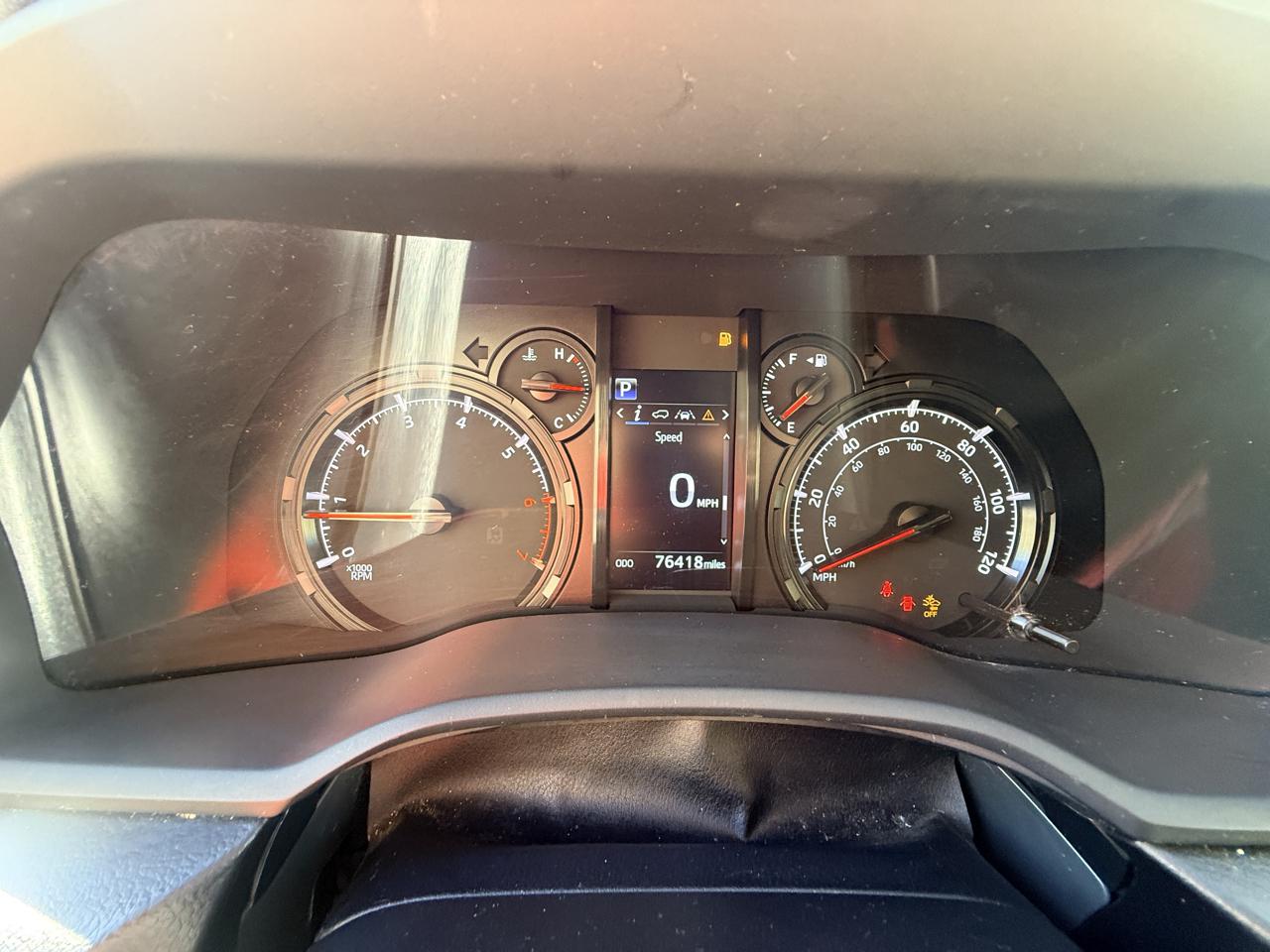 Toyota 4Runner SR5 4WD 2023