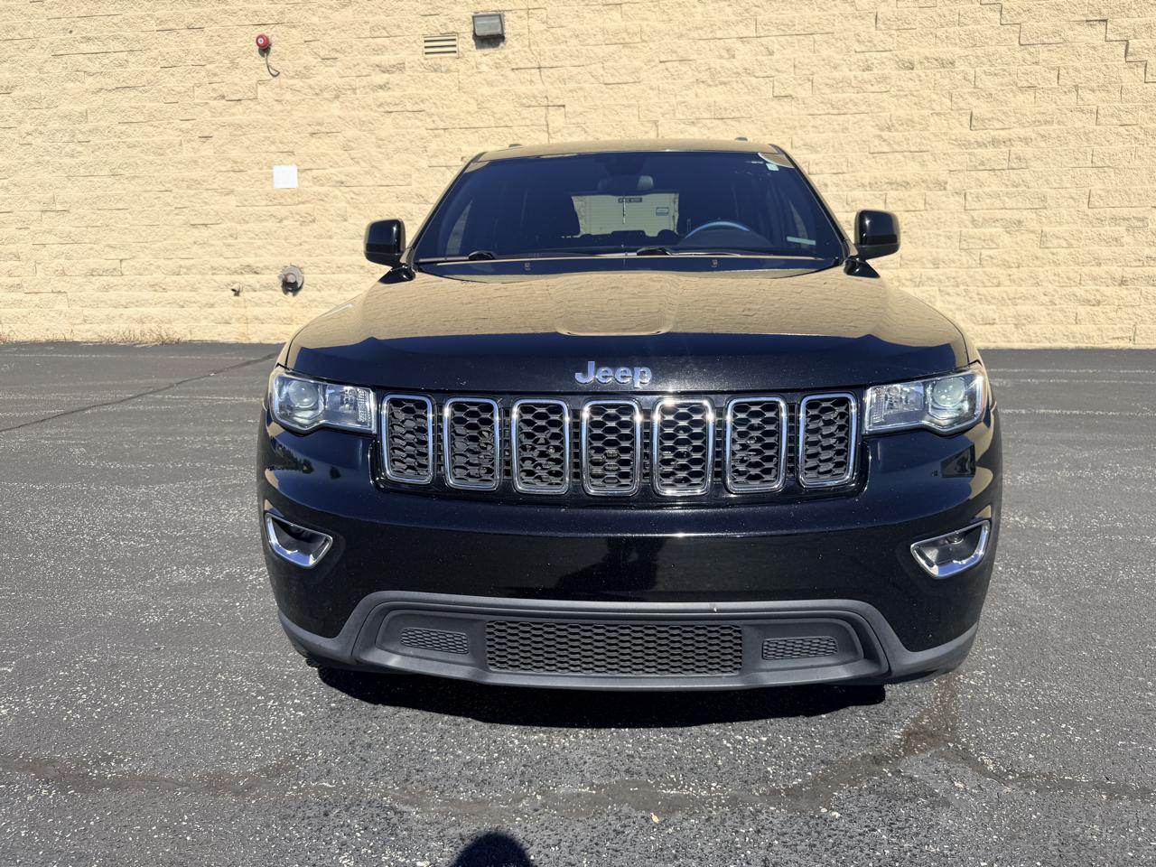 Jeep Grand Cherokee Laredo 2WD 2020