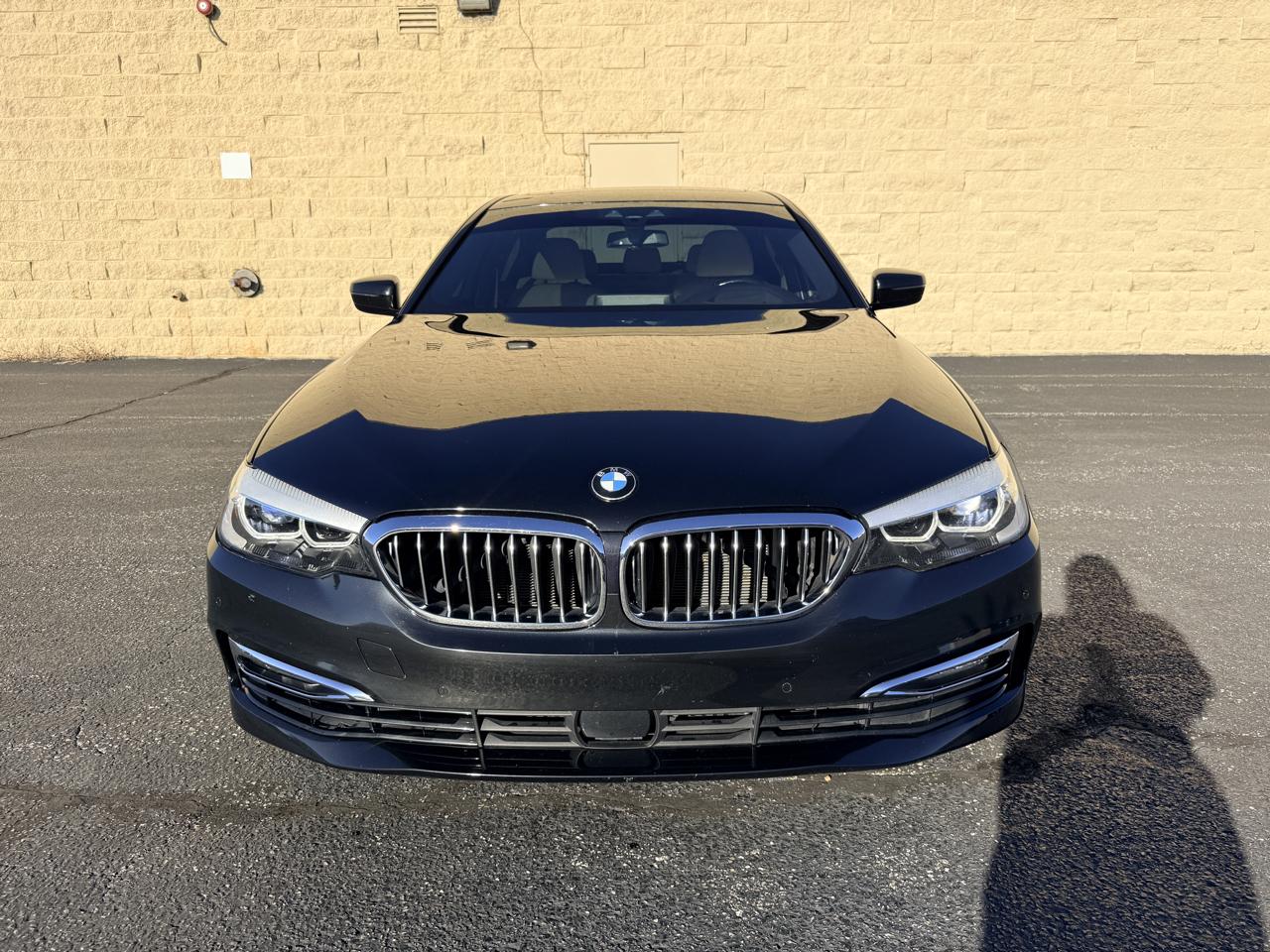 BMW 5-Series 530i 2018