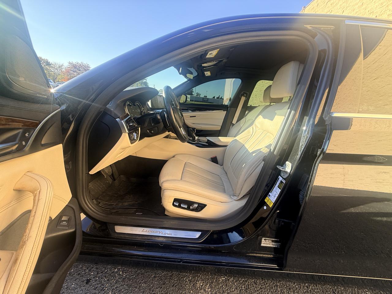 BMW 5-Series 530i 2018