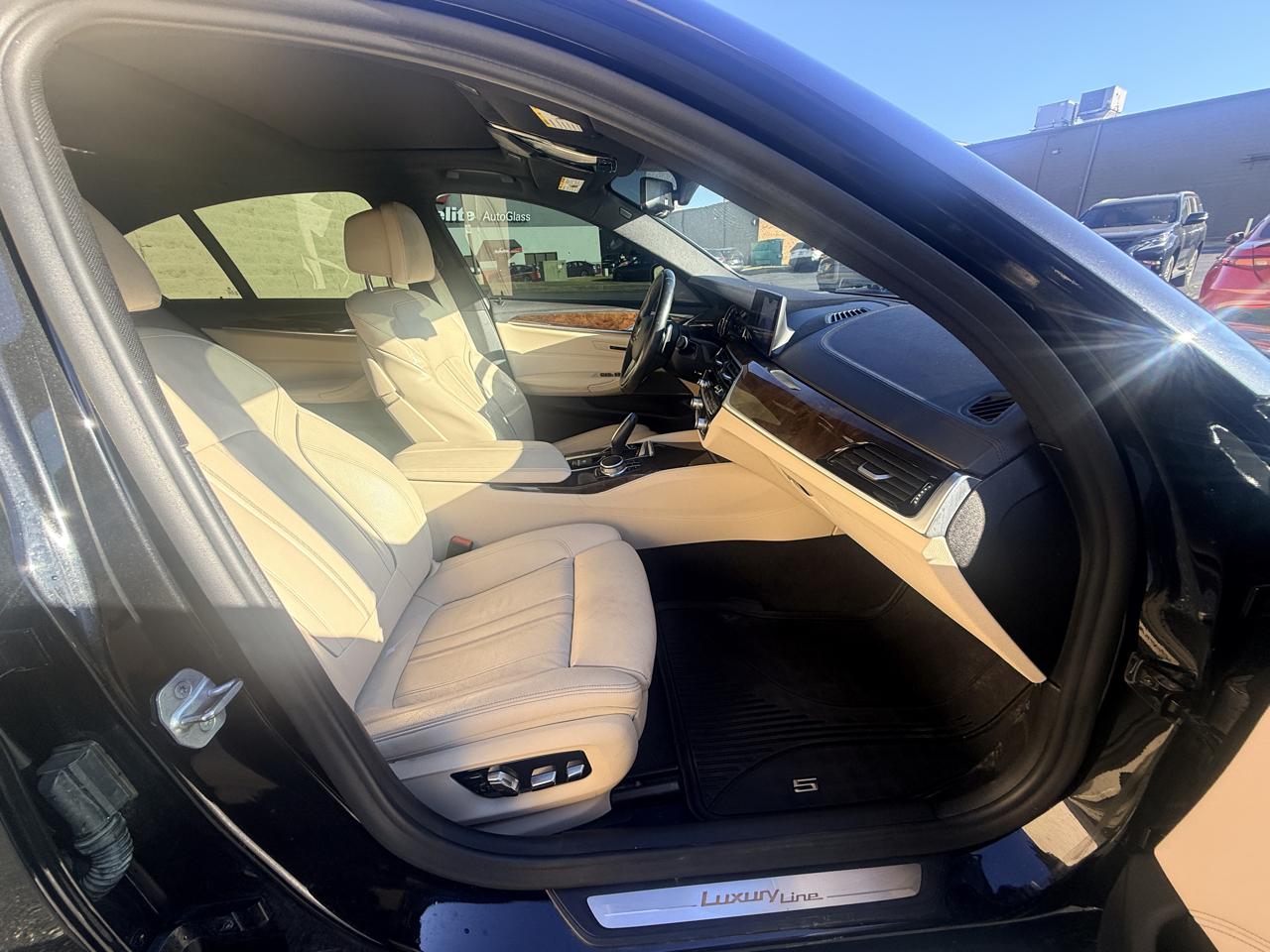 BMW 5-Series 530i 2018