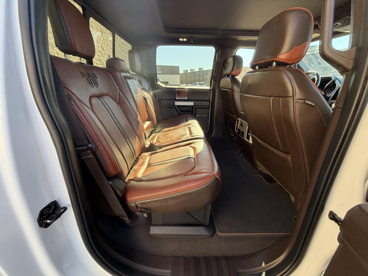 Ford F-350 SD King Ranch Crew Cab Long Bed 4WD 2022
