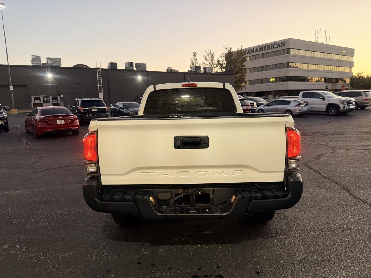 Toyota Tacoma SR5 Access Cab I4 6AT 2WD 2023