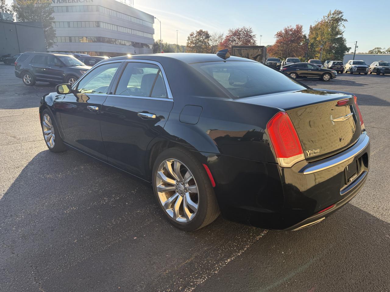 Chrysler 300 Limited RWD 2018