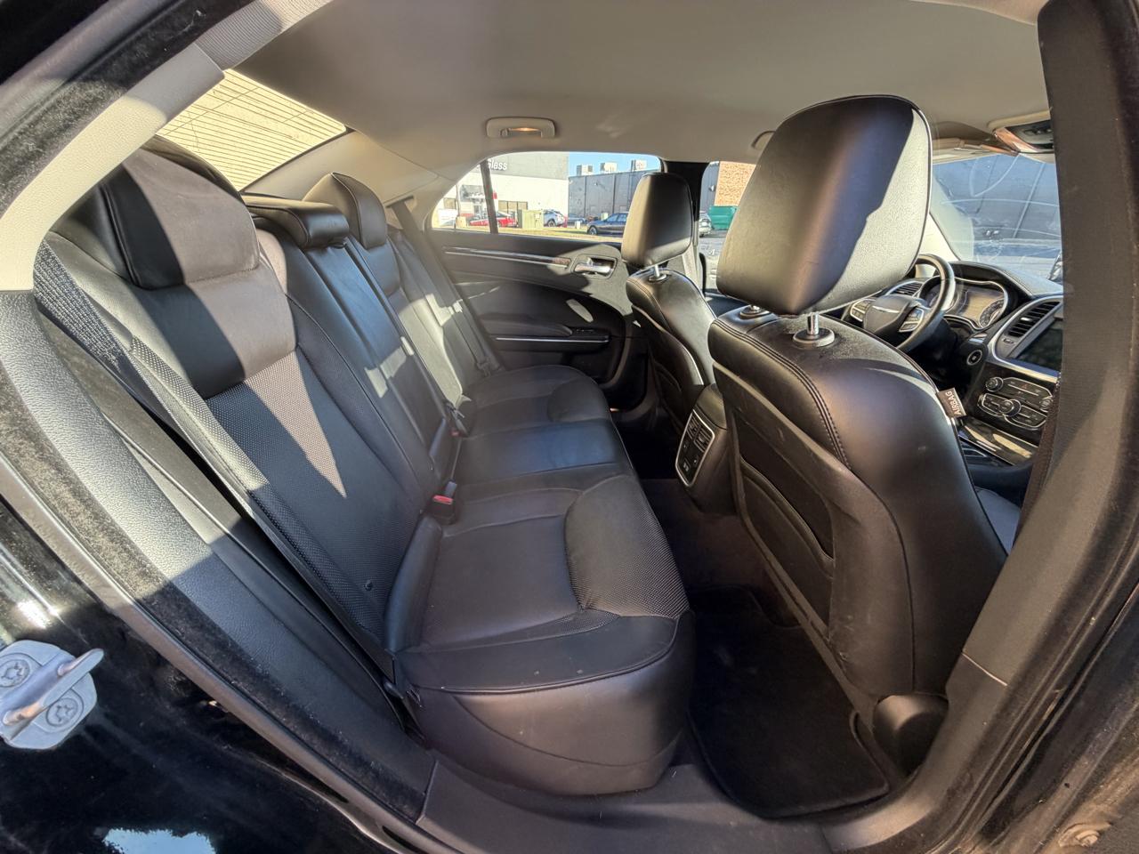 Chrysler 300 Limited RWD 2018