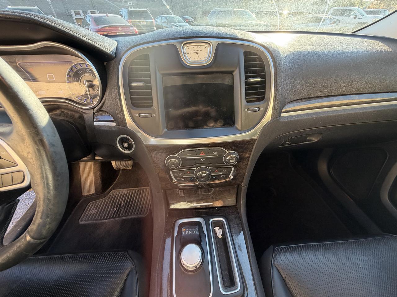 Chrysler 300 Limited RWD 2018