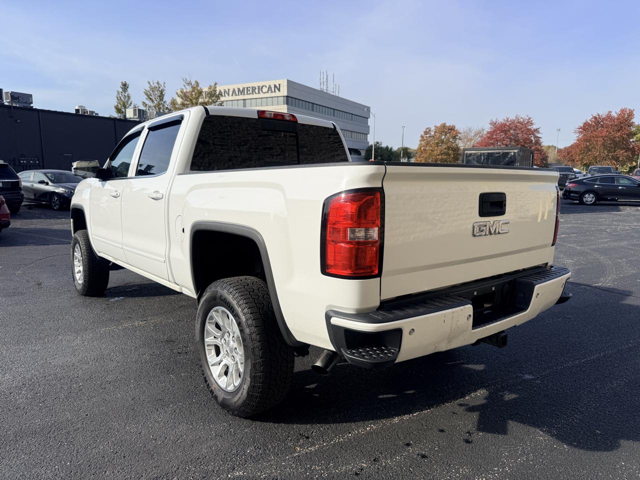 GMC Sierra 1500 SLE Crew Cab Long Box 4WD 2016
