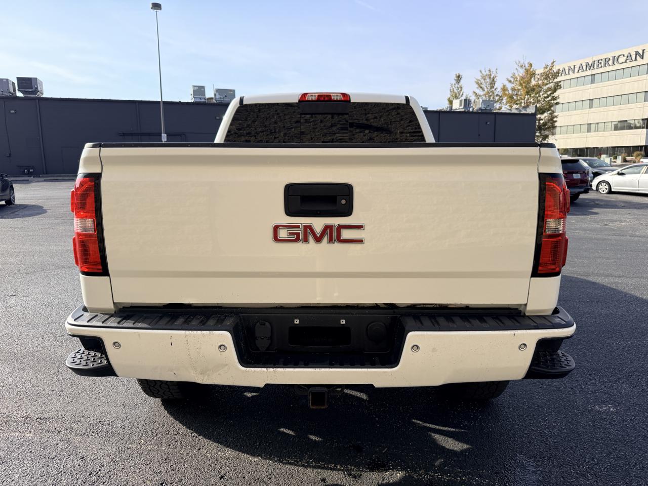 GMC Sierra 1500 SLE Crew Cab Long Box 4WD 2016