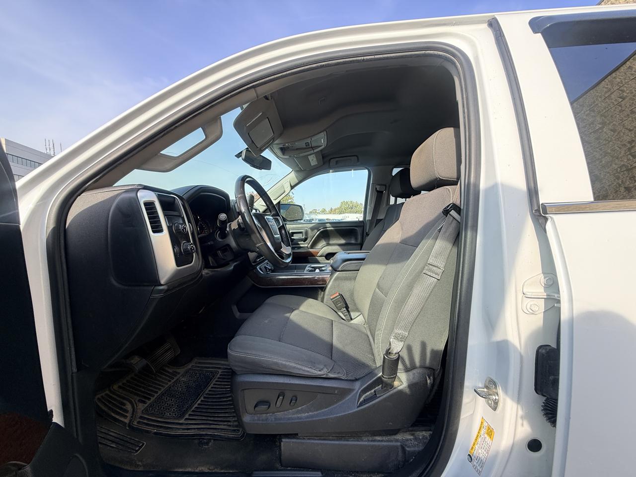 GMC Sierra 1500 SLE Crew Cab Long Box 4WD 2016