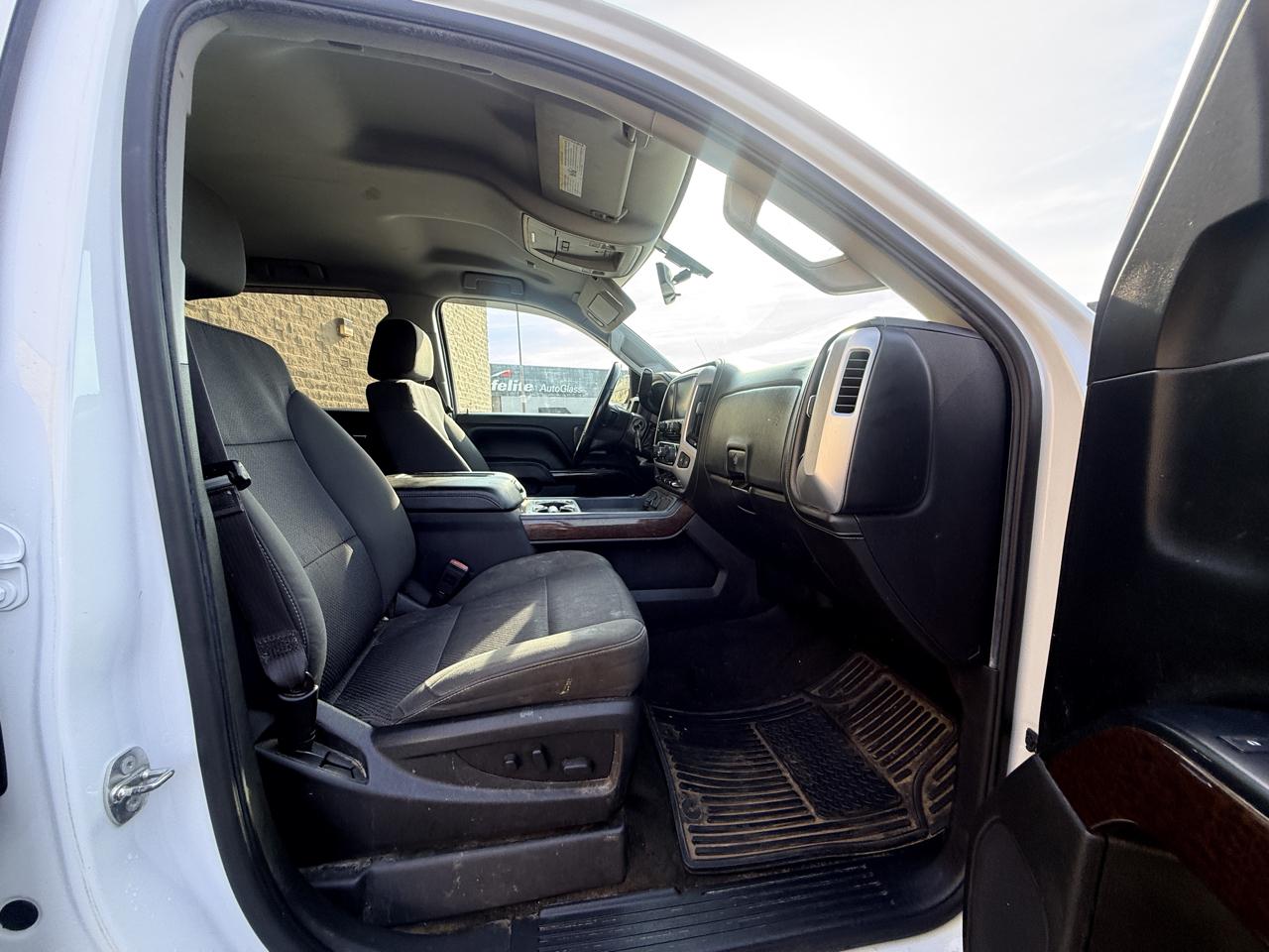 GMC Sierra 1500 SLE Crew Cab Long Box 4WD 2016