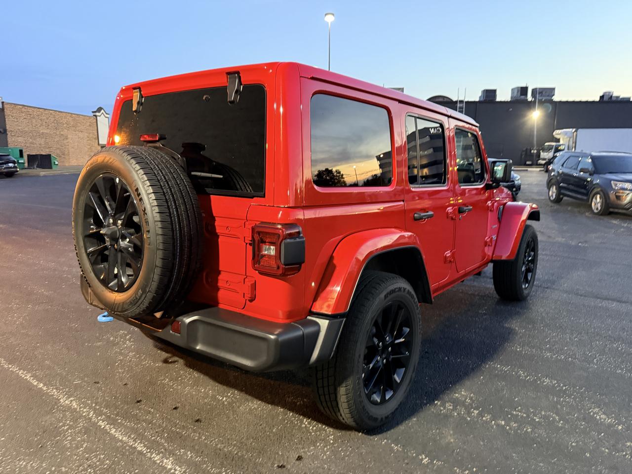 Jeep Wrangler 4xe Sahara 2024