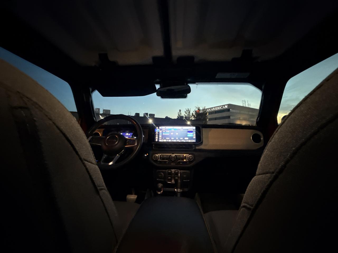 Jeep Wrangler 4xe Sahara 2024