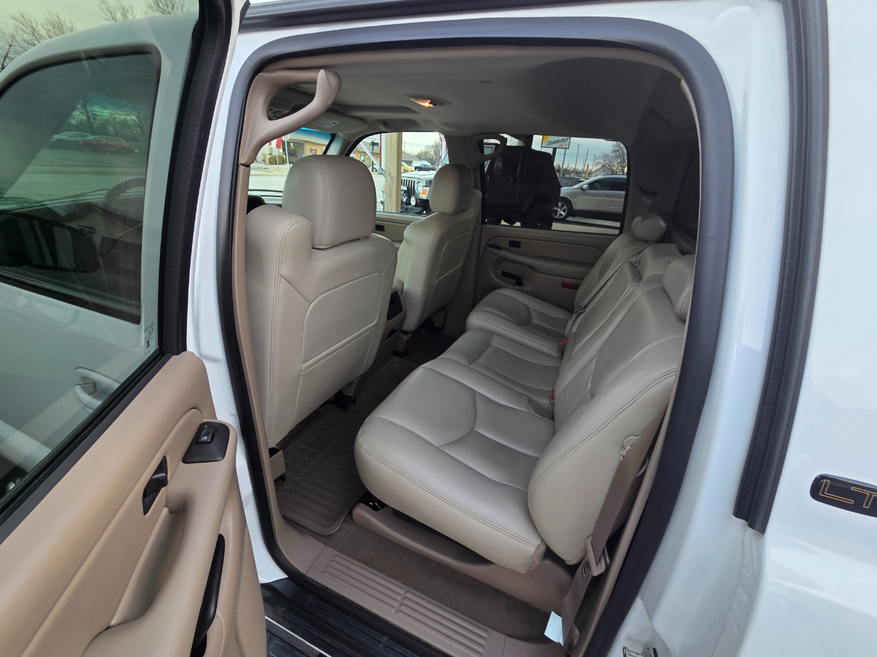 Chevrolet Avalanche 1500 4WD 2006