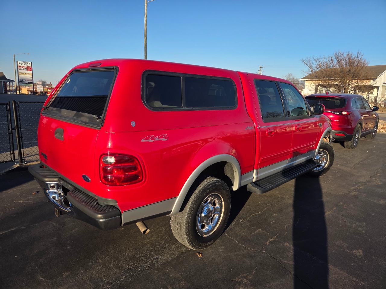 Ford F-150 Lariat SuperCrew Short Bed 4WD 2002