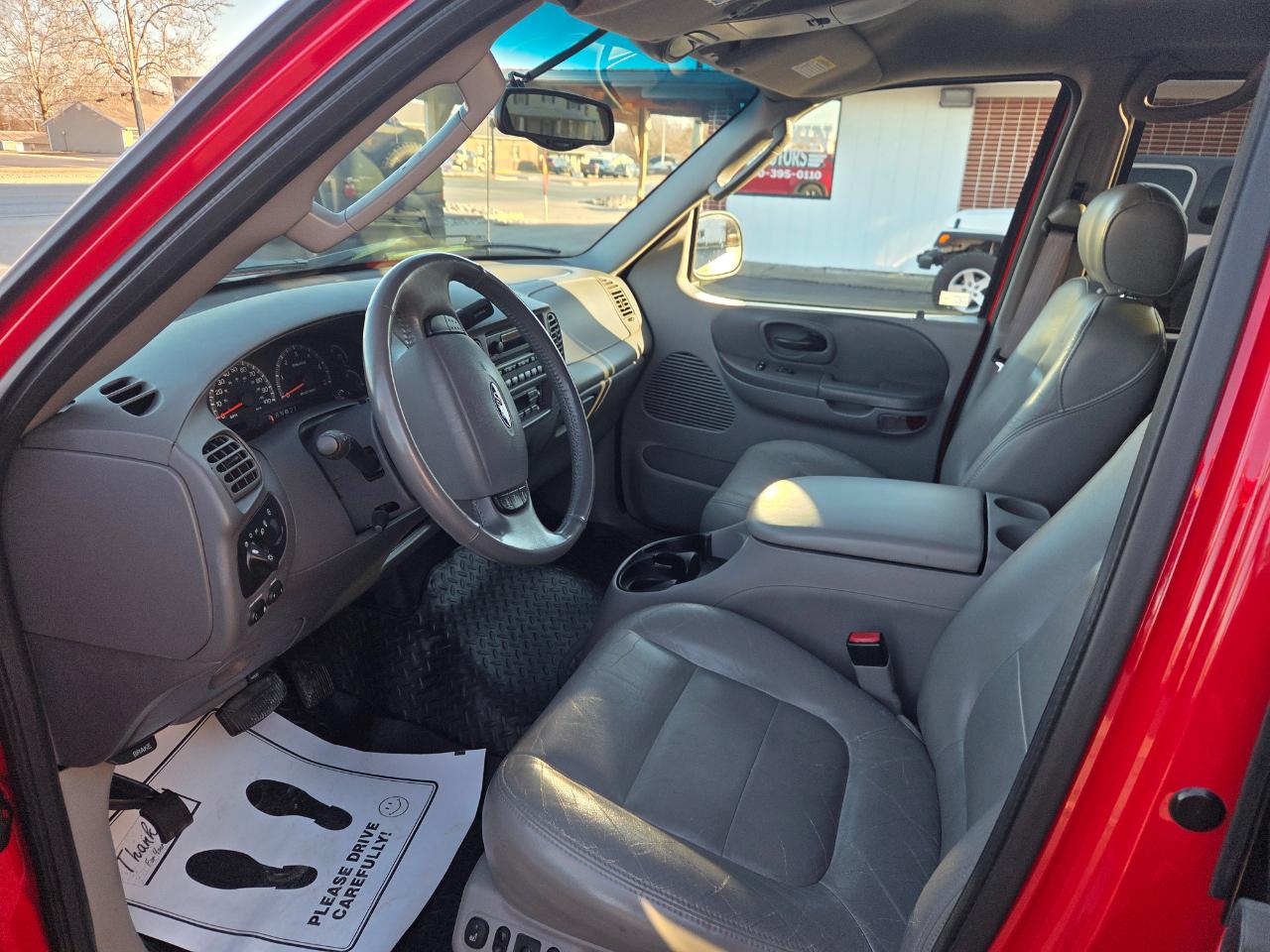 Ford F-150 Lariat SuperCrew Short Bed 4WD 2002