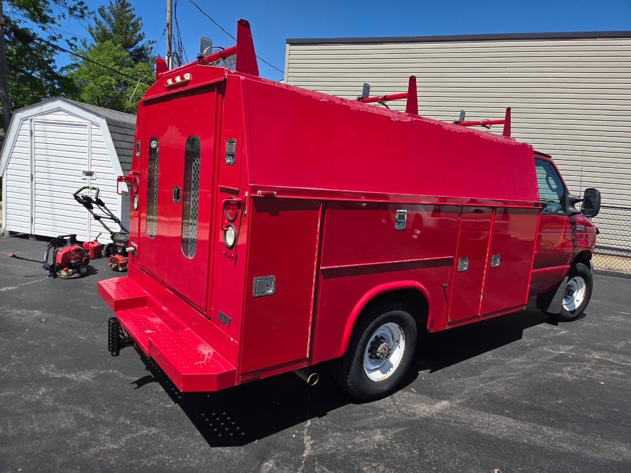 Ford Econoline E-350 Super Duty 2006