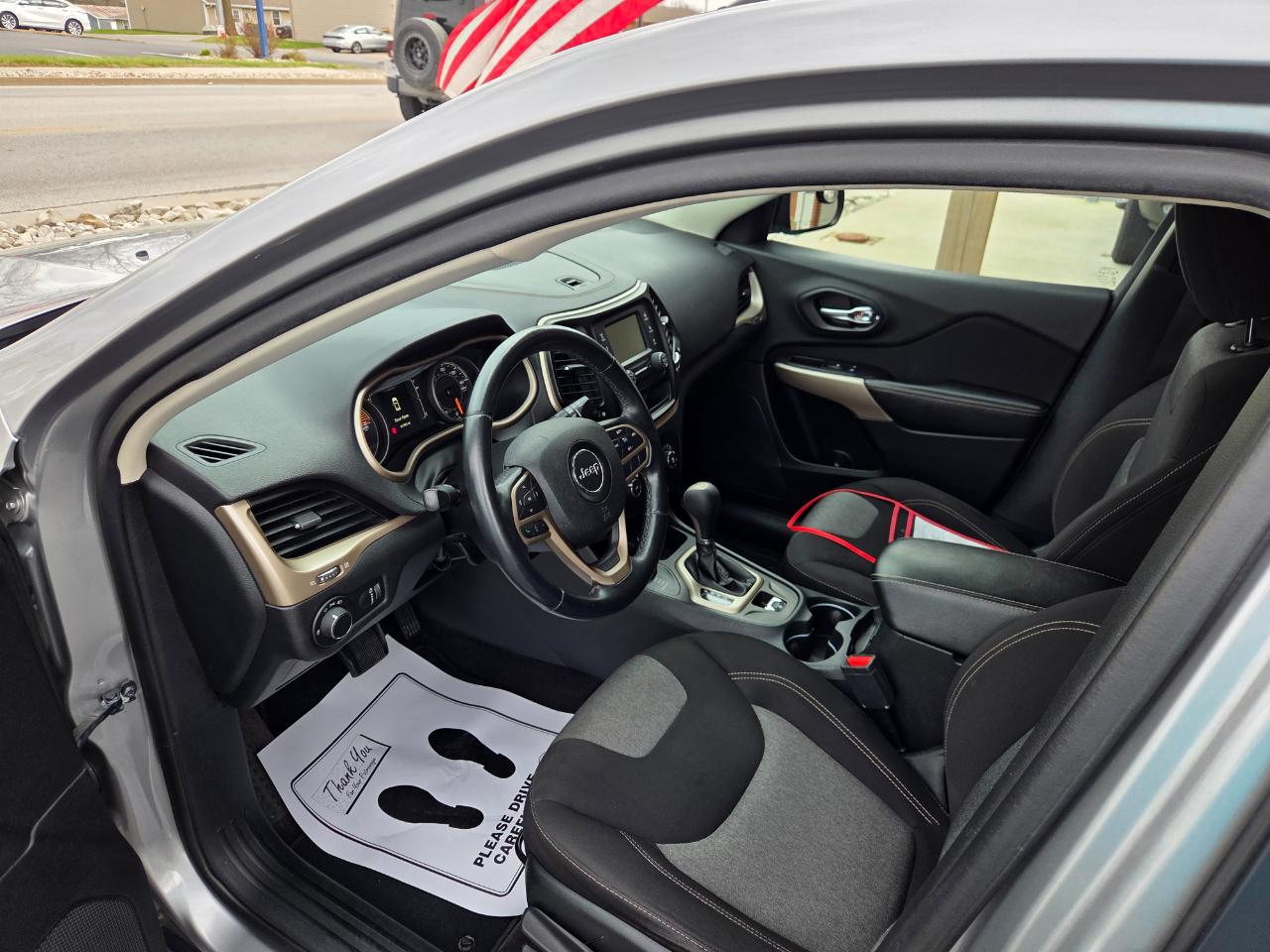 Jeep Cherokee Sport 4WD 2017