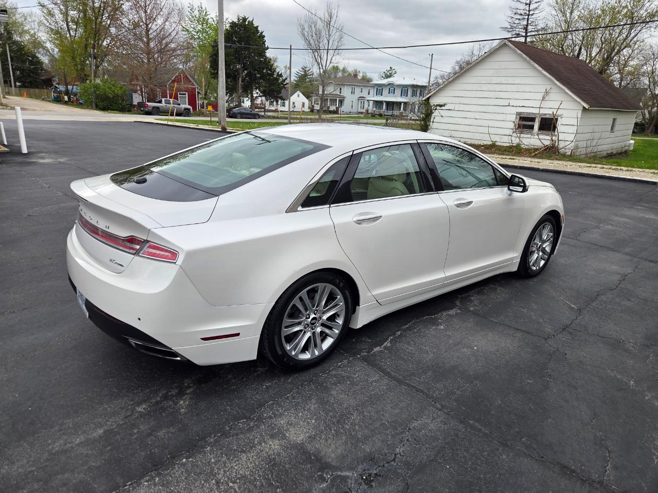 Lincoln MKZ FWD 2015