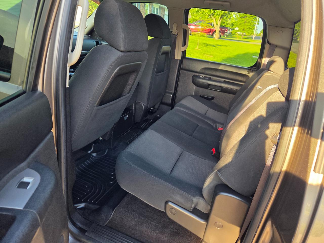 Chevrolet Silverado 1500 LT Crew Cab 4WD 2013