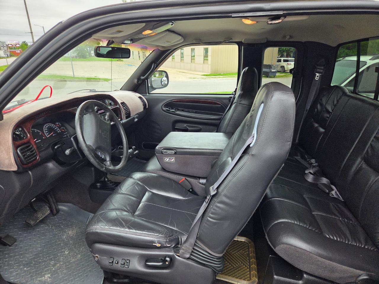 Dodge Ram 1500 Quad Cab Short Bed 4WD 1999