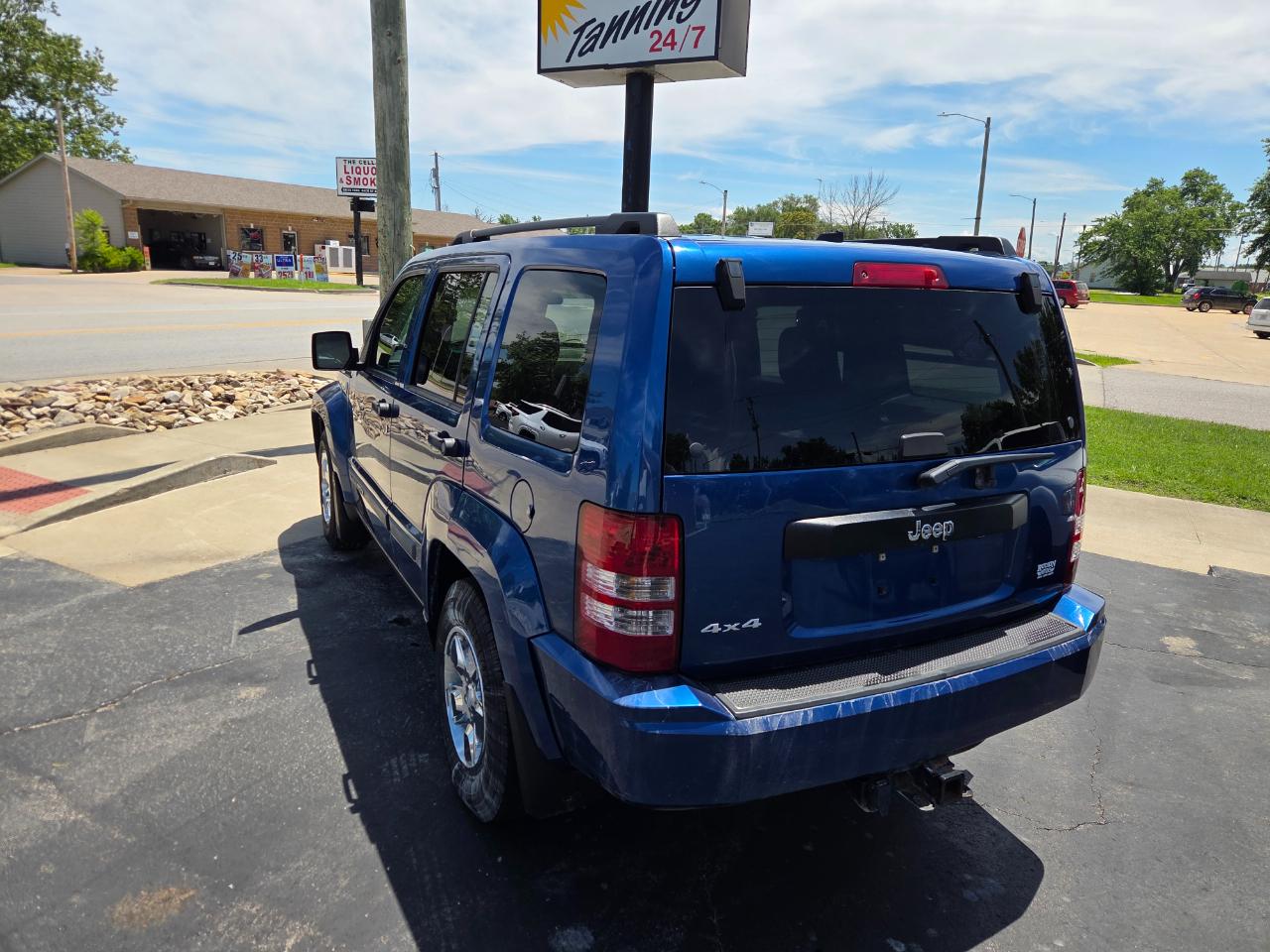 Jeep Liberty Sport 4WD 2010