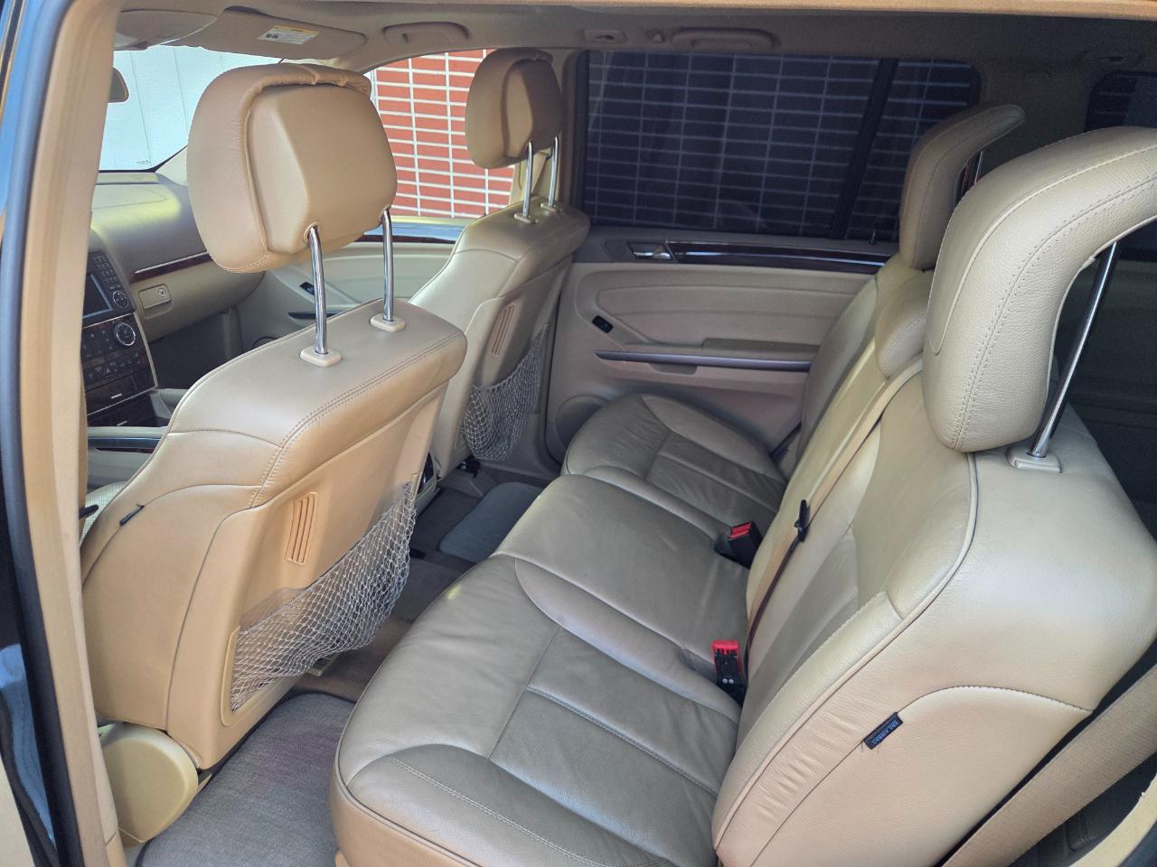 Mercedes-Benz GL-Class GL550 4MATIC 2011