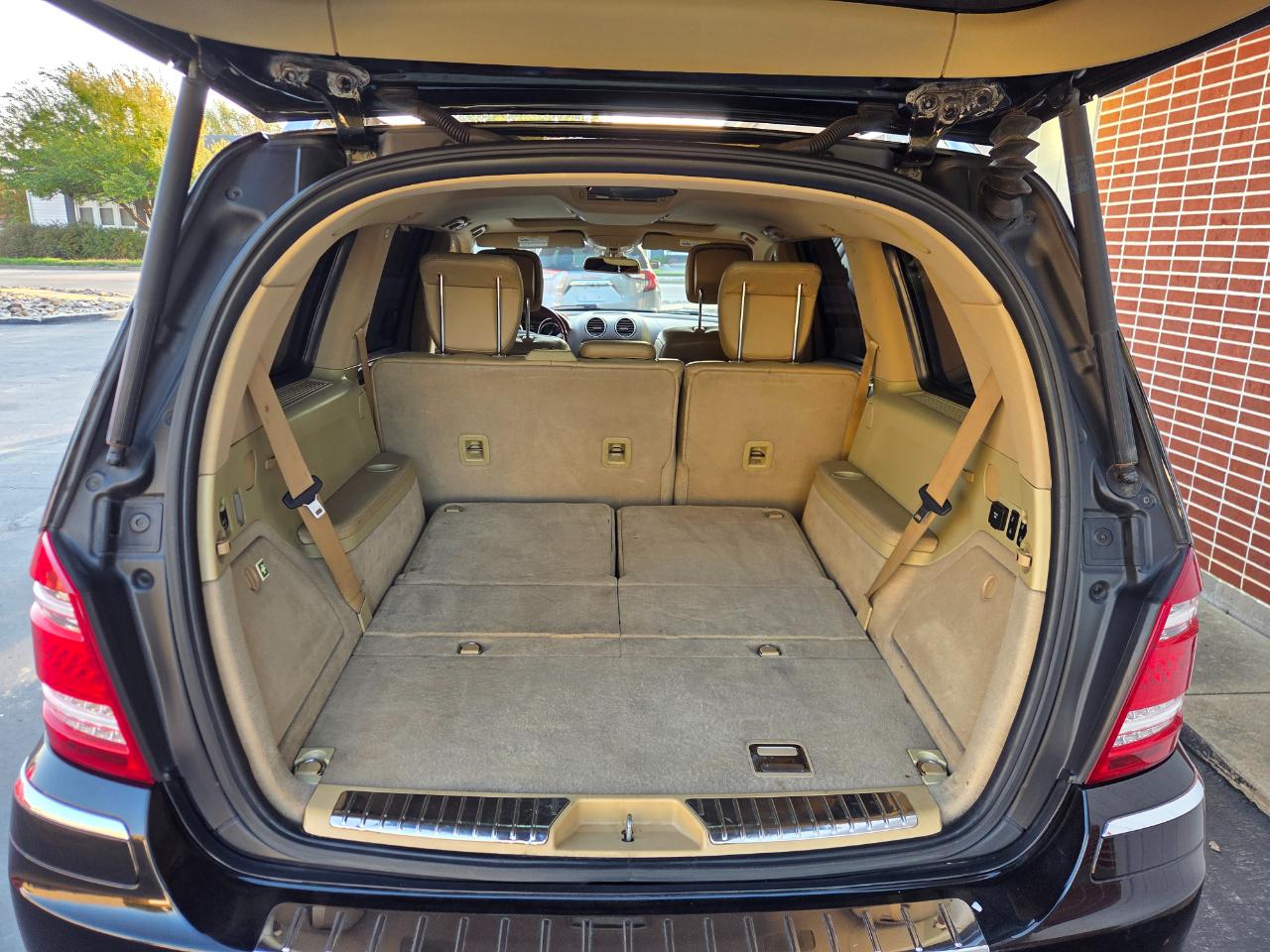 Mercedes-Benz GL-Class GL550 4MATIC 2011