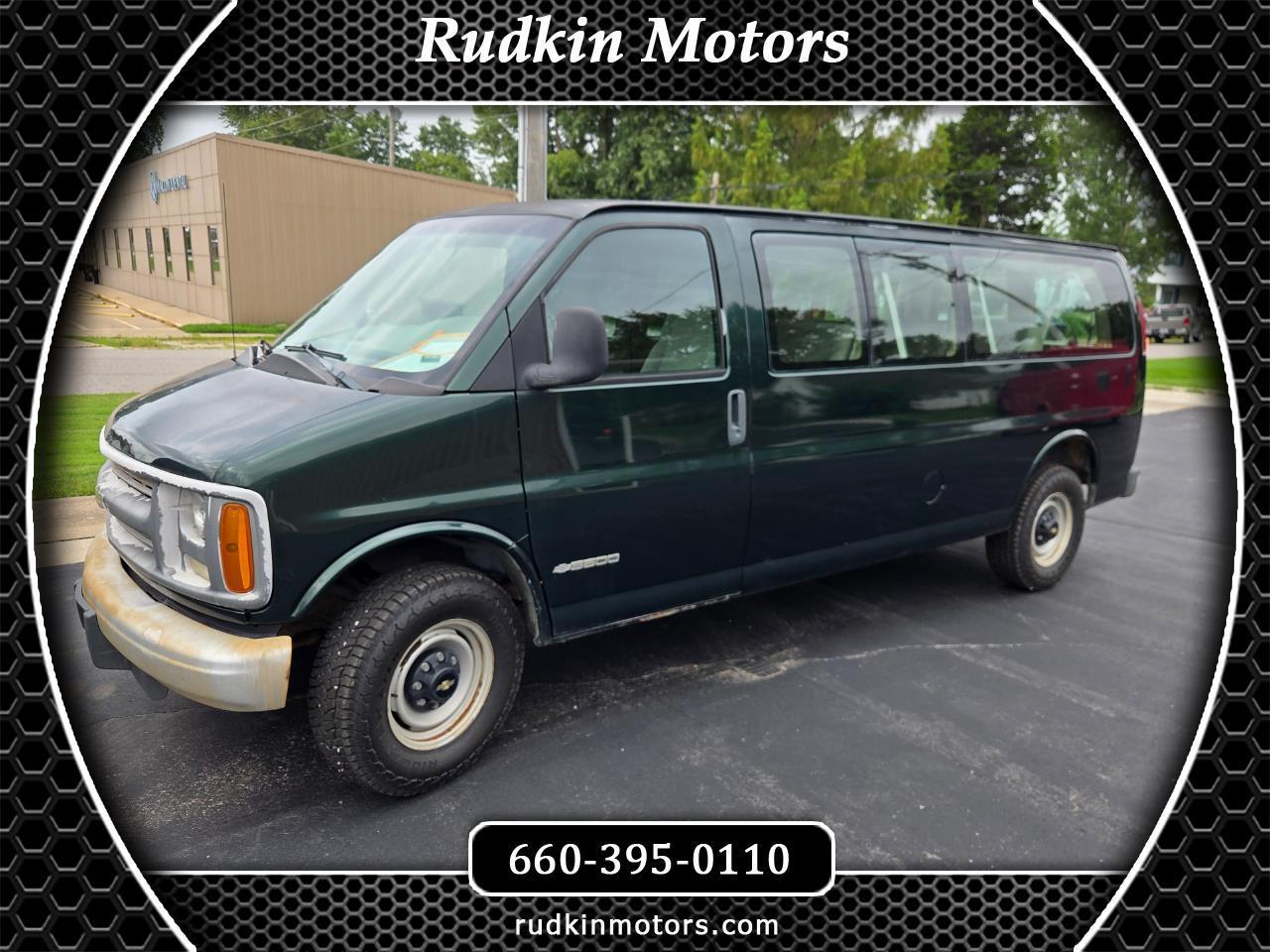 Chevrolet Express 3500 Extended 2002