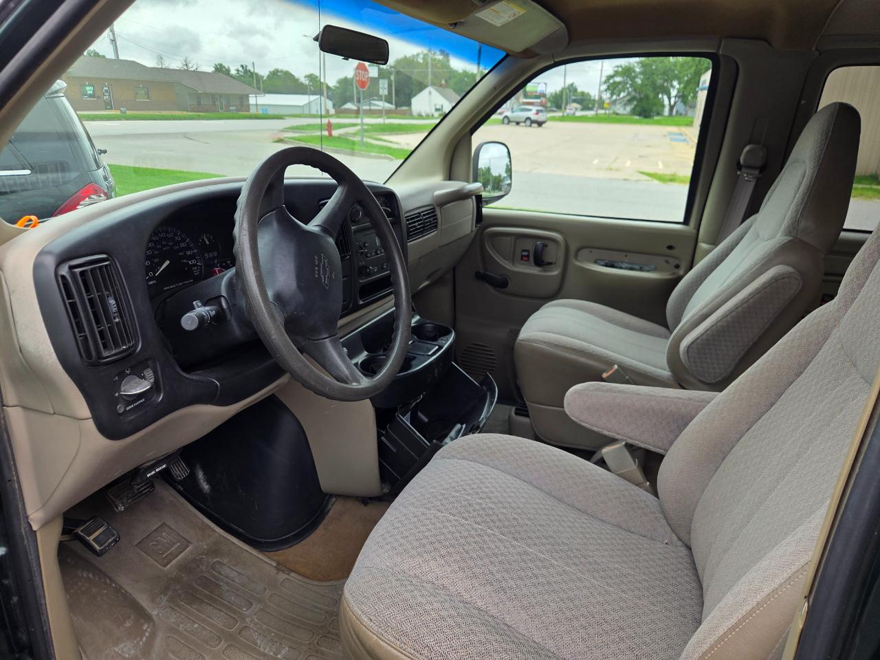 Chevrolet Express 3500 Extended 2002