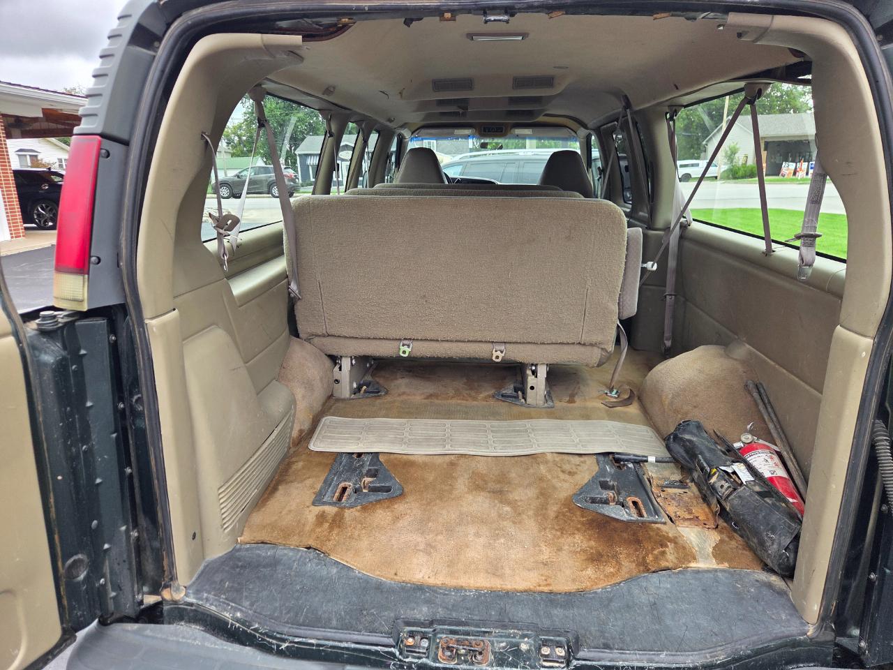 Chevrolet Express 3500 Extended 2002